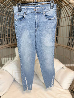 Level 99 Women's Skinny Jeans Light Wash Distressed Frayed Hem Size 30