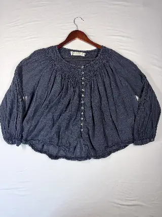 We The Free Women's Boho Peasant Top Small Blue Crinkle Gauze Button Front